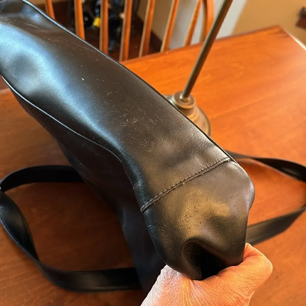 Tanner Leather Commuter Bag, Made in Italy